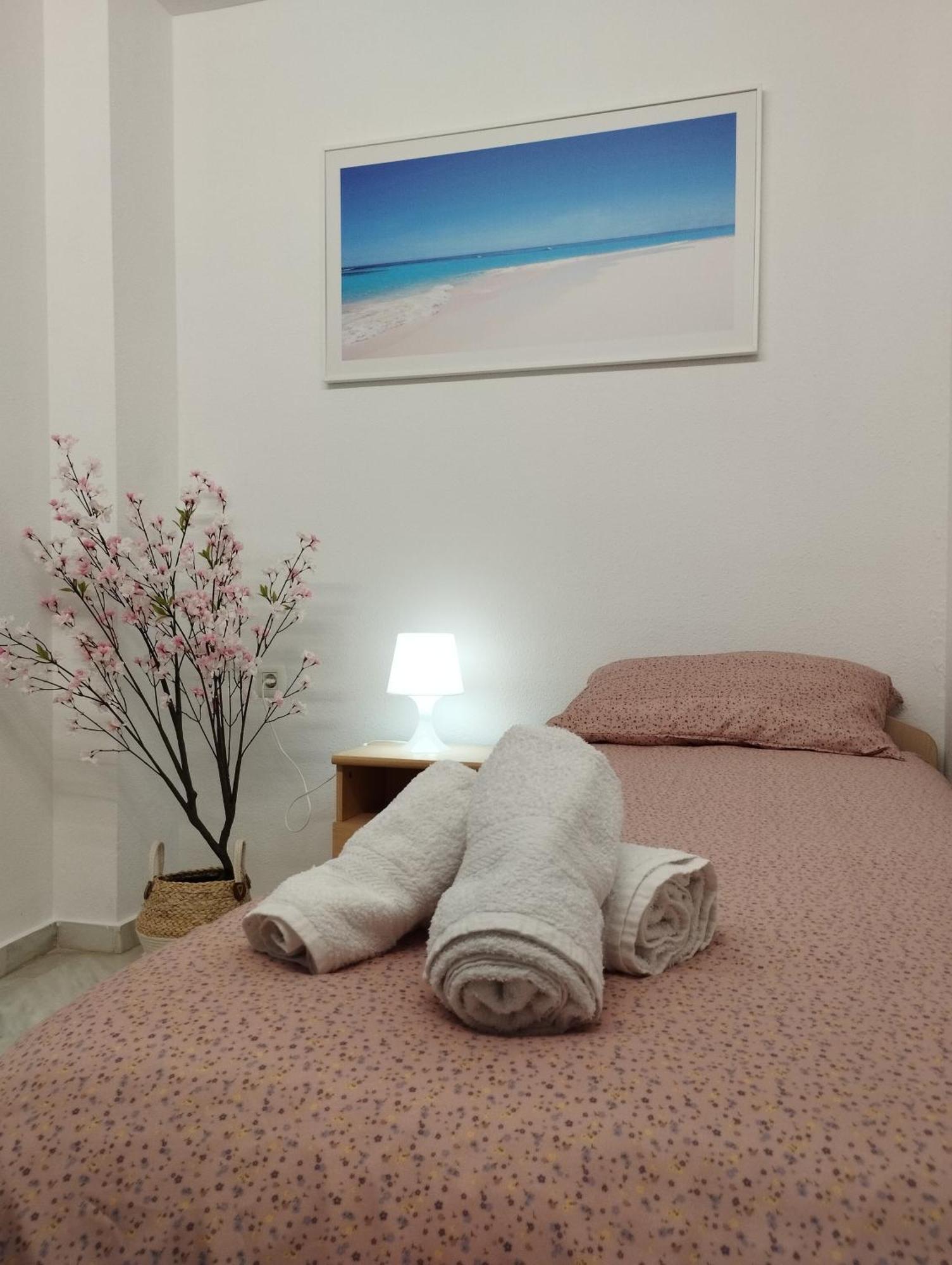 Apartamentos Playacala La Cala Del Moral 外观 照片